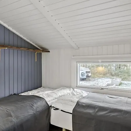 Holiday home Yessica - 300m From The Sea In Nw Jutland By Interhome