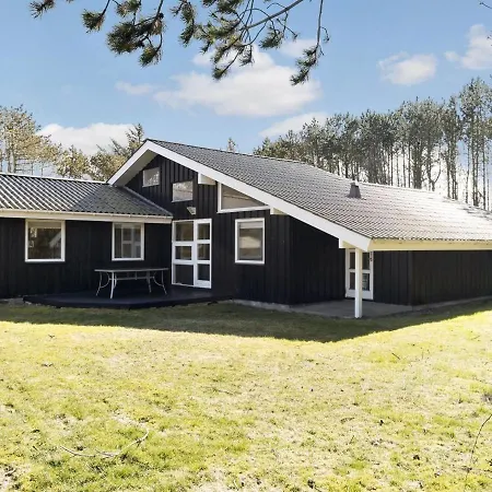 Yessica - 300m From The Sea In Nw Jutland By Interhome * Lokken