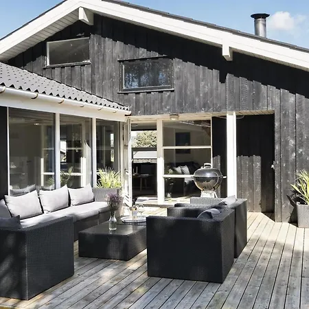 度假居 Yessica - 300m From The Sea By Interhome *